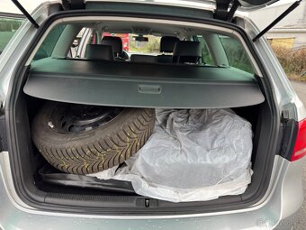 Vw Passat B7 2.0 TDI 103kw Highline/ alcantara/ kamera - 12