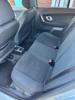 Škoda Fabia combi 1.4TDI Greenline TOP stav - 12