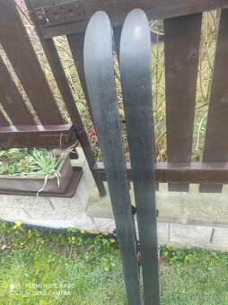 Sjezdové lyže s vázáním - 12