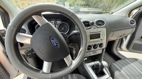 Ford Focus II Combi 1.6 TDCI 80 kW - 12