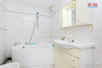 Pronájem bytu 3+kk, 68 m², Pardubice, ul. Dubinská - 12