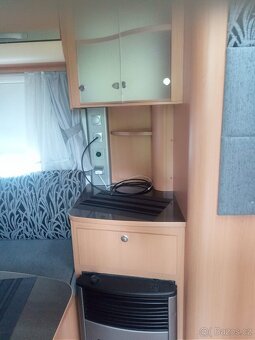 Prodám Adria ADORA karavan Rok výroby: 2010 , výhřev podlahy - 12