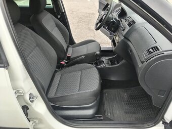 Škoda fabia II /1.2 51KW /2012 facelift - 12