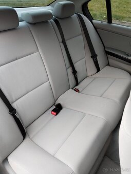 BMW e90 320i pohon LPG zn. PRINS reg. 09/2005 214tis.km - 12