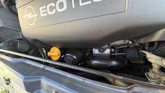 Prodám Opel Meriva 1.3 cdti, serviska, po servisu, nová STK - 12