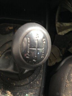 Renault Megane 2 1,5DCI 60kW 2004 K9K7 HB, dily z vozu - 12