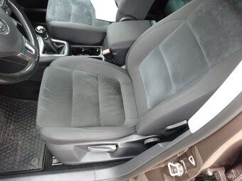 VW Tiguan 2.0 TDI 4x4 r.v.2011 serv.kníž.(125 kw) - 12