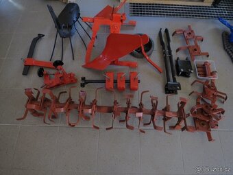 KOUPÍM starý RADIÁTOR. - 12