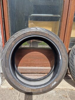 Pneu Michelin 190/55 ZR 17 + 120/70 ZR17 - 12