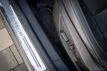 Renault Arkana 1.6 E-Tech 145 Full Hybrid Engineered A/T - 12