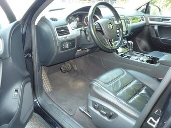 VW TOUAREG V6 3.0 TDI 193 KW , PLNÁ VÝBAVA, NOVÁ STK ? - 12