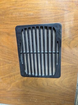 Starý televizor Tesla - 12