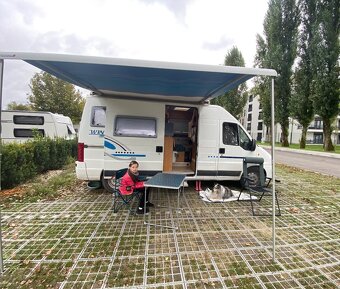 Obytná vestavba  orig. Adria na Fiat Ducato 18Q 2,8 JTD - 12