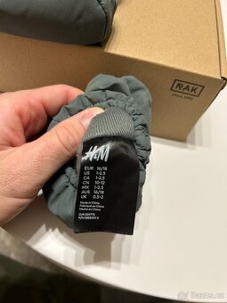 3 páry bot: Capáčky 16/18 + Bačkory 18/19 + první botičky 18 - 12