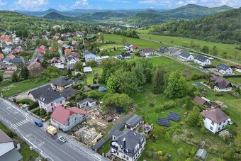 Pozemek připravený k výstavbě v klidné části Kamenického Šen - 12