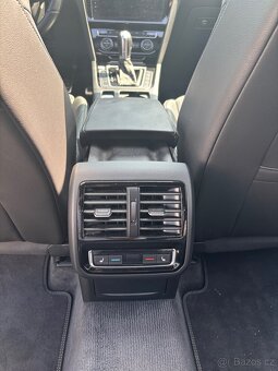 Volkswagen Arteon R-Line . - 12