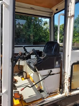 Hanix h260-2 Minibagr 2,7T + 2x lžíce - 12