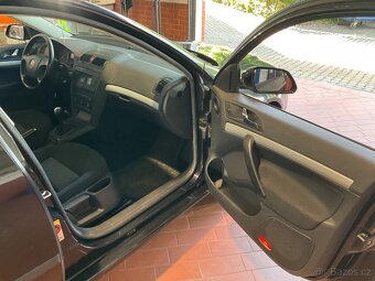 Škoda Octavia 2.0 TDI 103Kw Elegance 2x kola - 12