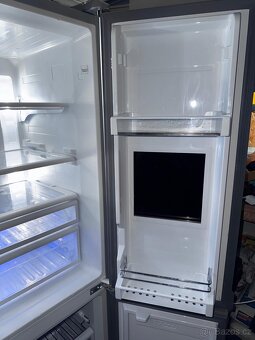 Rezervace Americká lednice Beko GNE134631X - 12