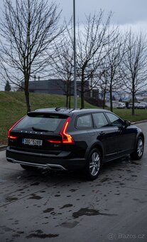 Volvo V90 D4 Cross Country, MANUÁL, VZDUCH - 12