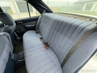 Mercedes 190e 1.8i 80kw - 12