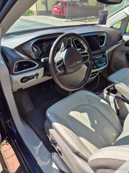 Chrysler Pacifica 3,6L V6, 7 míst, LPG - 12