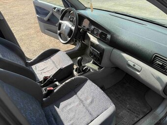 Škoda Octavia 1.9 TDI 66kw, nájezd 190.000km - 12
