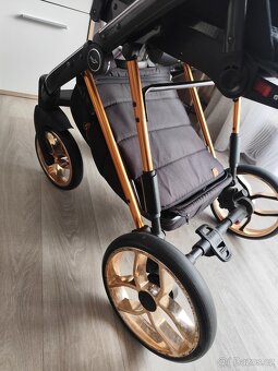 Kočárek Baby Merc La Rosa, trojkombinace - 12