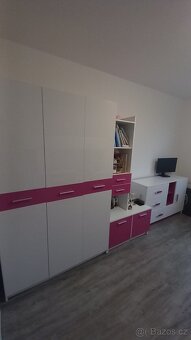 Dívčí nábytek - 12