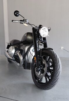 BMW R18 - 12