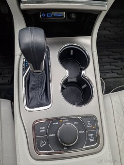 Jeep Grand Cherokee 3.0 V6 CRDi 250k 2018 - 12