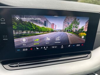Škoda Octavia Combi, 2.0 TDI 110KW, automat, DPH, CZ, 1.maj - 12