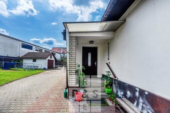 Prodej rodinné domy, 254 m2 + 1147 254 m2 pozemek - Mirošovi - 12