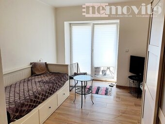 Exkluzivně nabízíme na prodej rodinný dům s dvěma bytovými j - 12