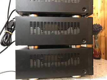 Pioneer A-339/337 - 12