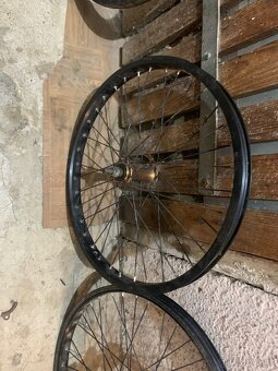 Díly z bmx 20" - 12