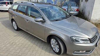 Volkswagen Passat Kombi 2012 - 12