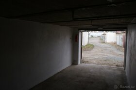 garáž v CHRUDIMI u BRAMACU (Škroupova ulice) - 12
