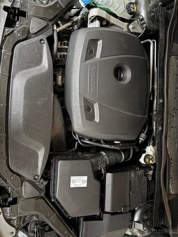 Volvo V40CC T3 38.000km - 12