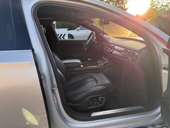 Audi A8 L 4.2tdi 258kw Long 
'Audi A8 L 4.2tdi 258kw Long  - 12