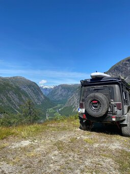 Jeep Wrangler Rubicon 2.8 - 12