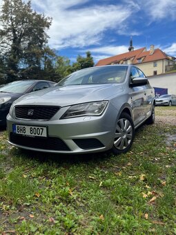 Škoda Rapid,VW Jetta,Seat Toledo - 12