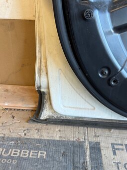 VW Touareg 7L, PP a LP dveře - 12