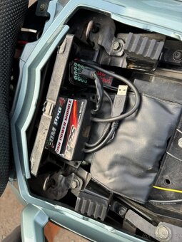 Prodám Yamahu fz1 r.v. 2009 , 58 xxxx km, stk 7/2028 - 12