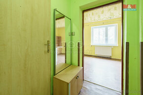 Prodej bytu 2+1 , 60 m2, Plesná, ul. Kostelní - 12