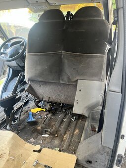 Sedačky mk5 Transit Tourneo - 12