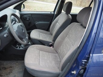 Dacia Sandero 1.4 - 12