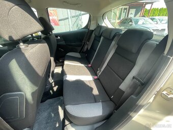 Peugeot 207 1,4 HDi 5P Trendy Výhřev, Serviska - 12