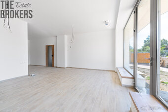 Pronájem obchodního prostoru 99 m², Úvaly - 12