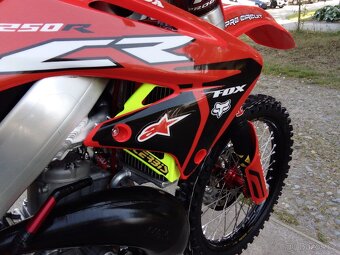 Honda CR 250 - 12
